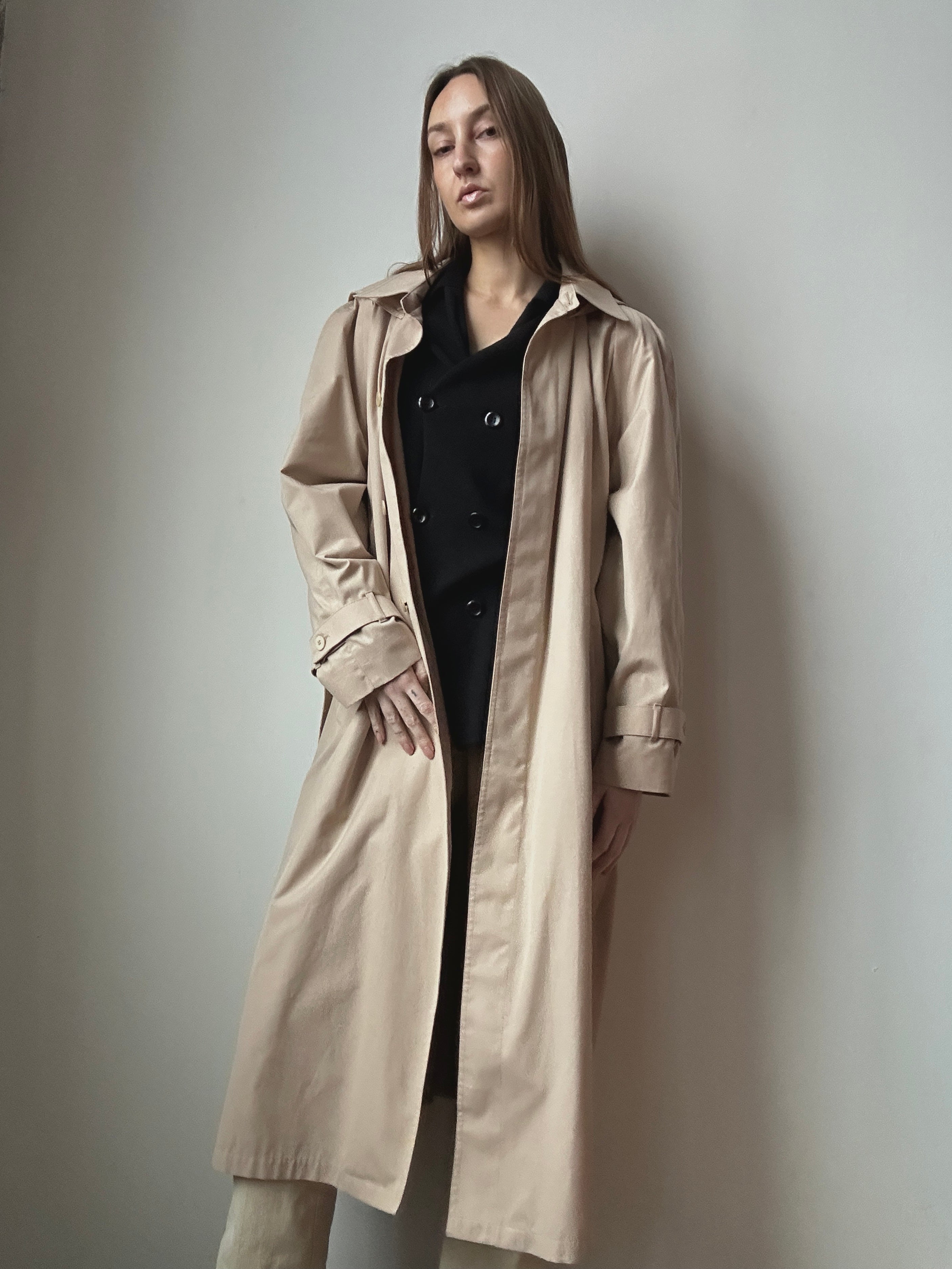 TRENCH COAT