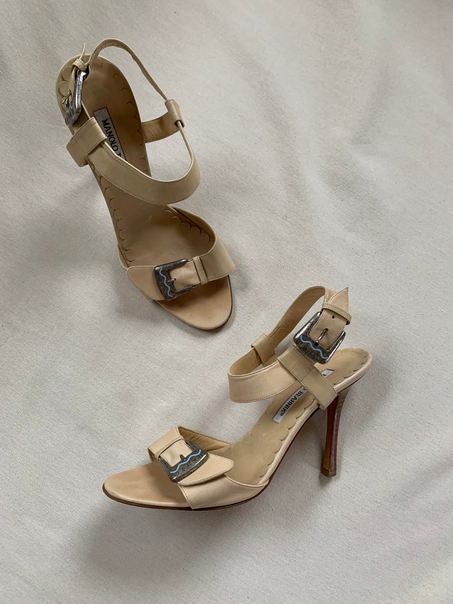 Y2K Western Manolo’s