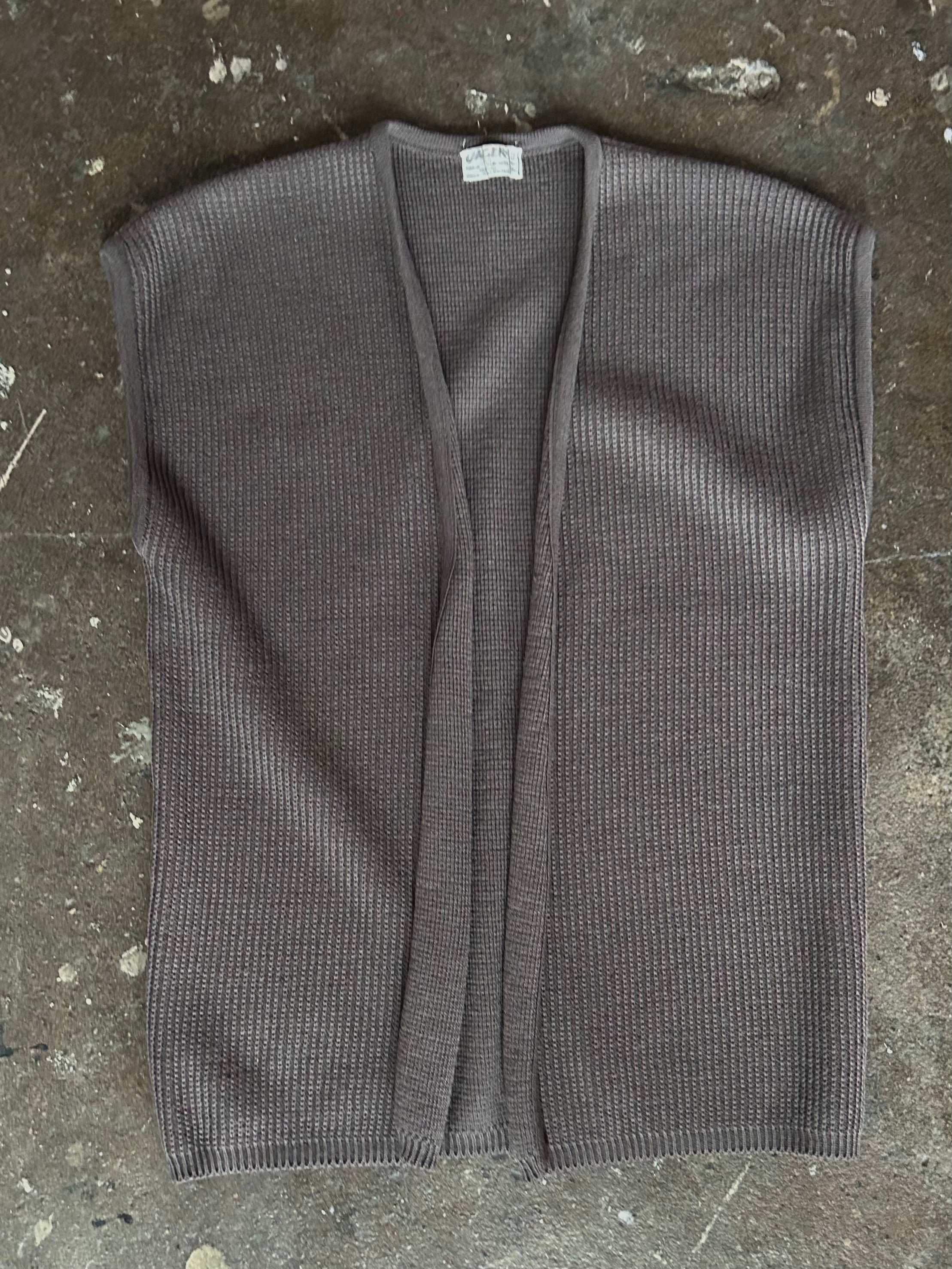 WOOL SLEEVELESS KNIT