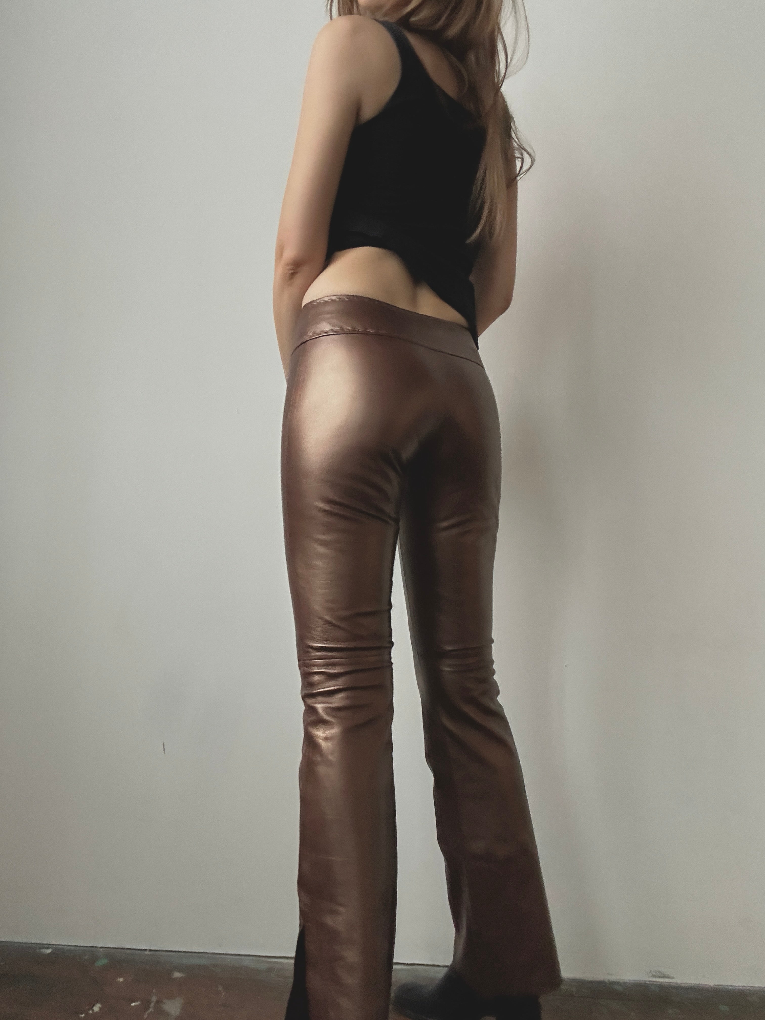 LOW RISE LEATHER PANTS