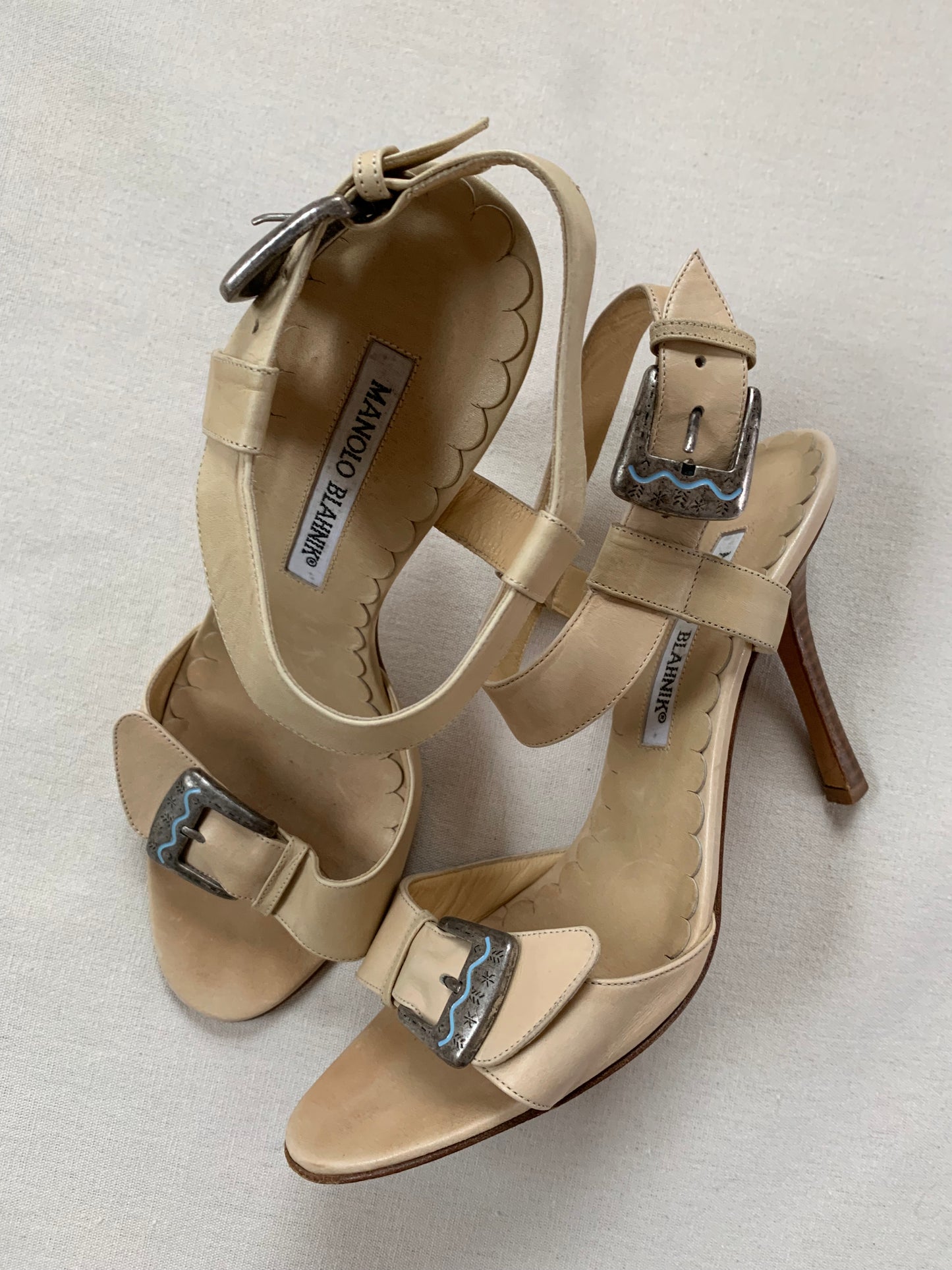 Y2K Western Manolo’s