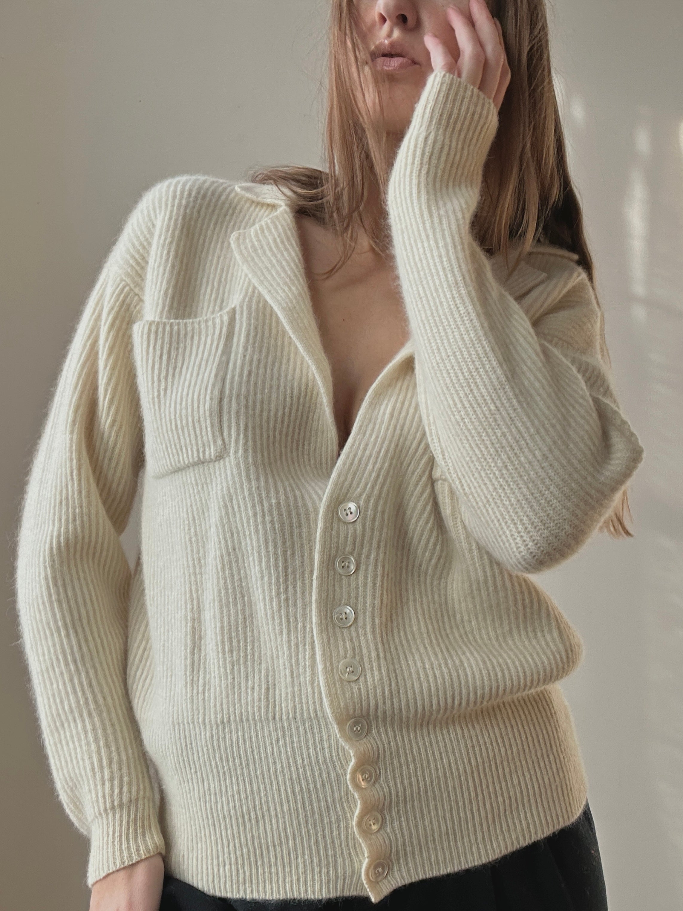ANGORA KNIT