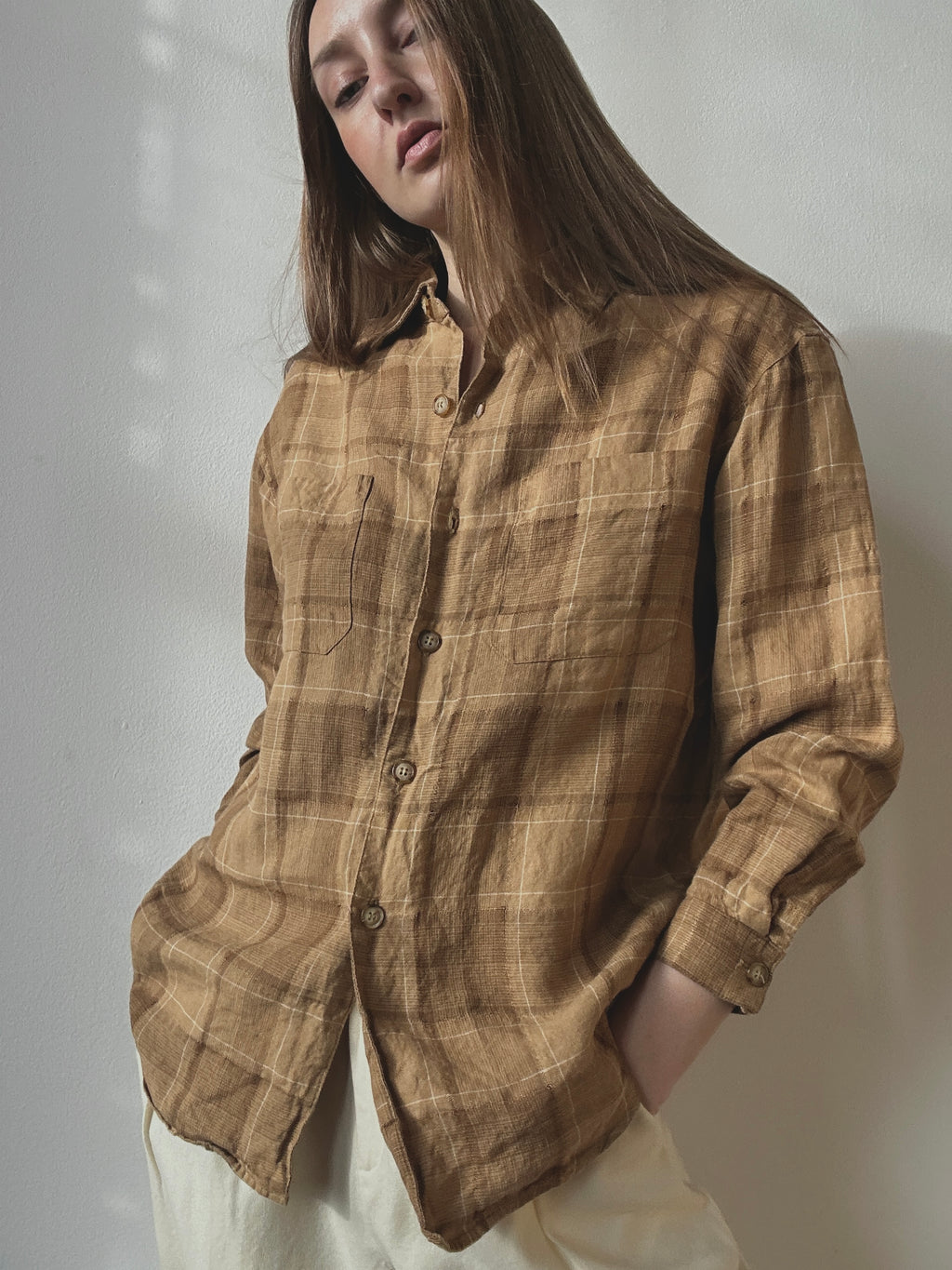 PLAID LINEN BUTTON UP