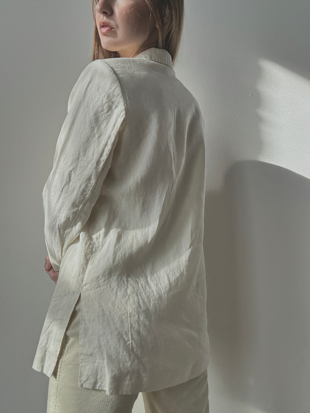 LINEN BLAZER