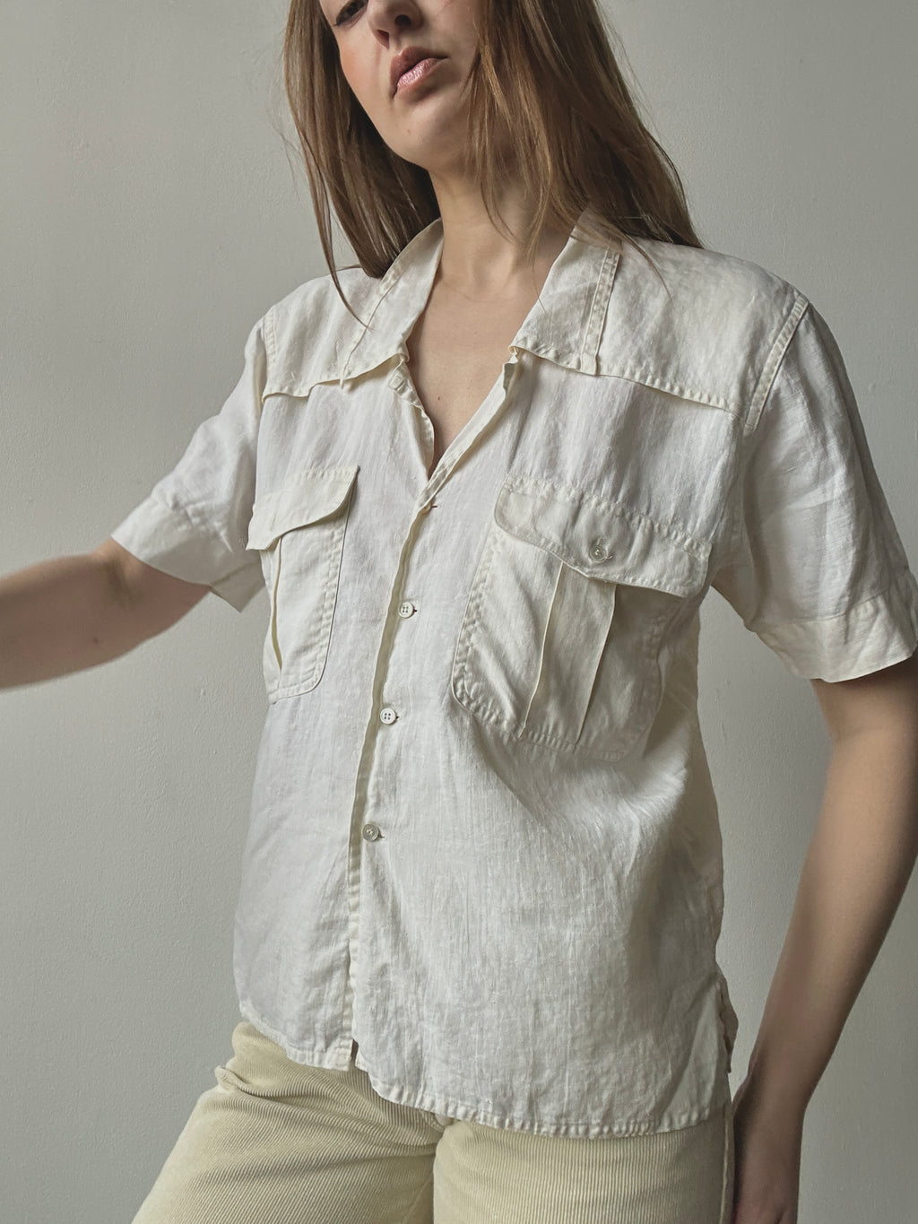 LINEN SHORT SLEEVE